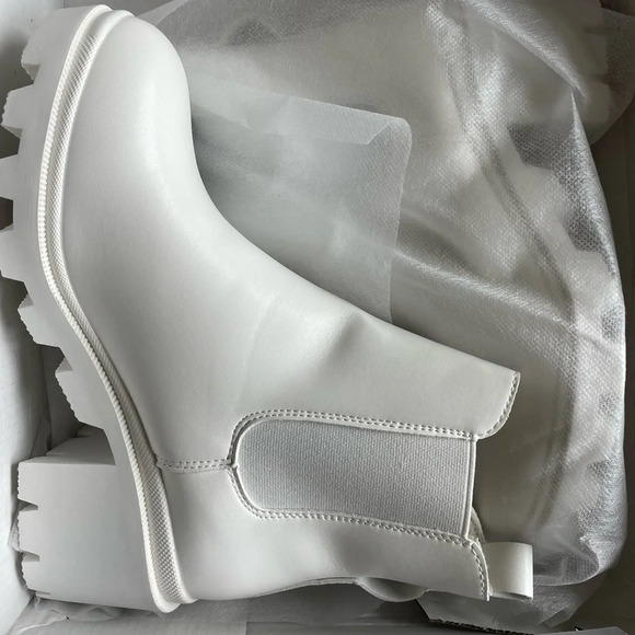 NEW White Chunky Platform Rubber Ankle Boots Size 7 - Picture 5 of 6
